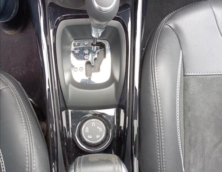 Peugeot 2008 18