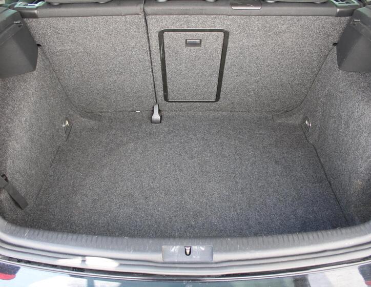 Volkswagen Golf 11