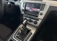 Volkswagen Passat 11