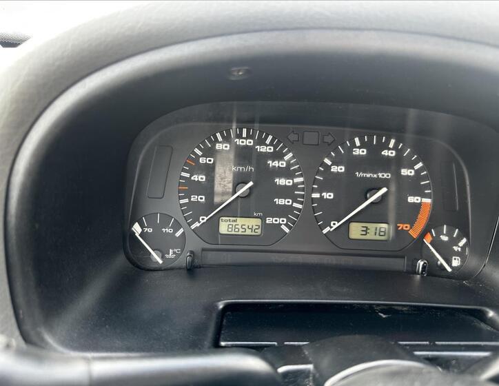 Volkswagen Polo 12