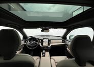 Volvo XC90 11