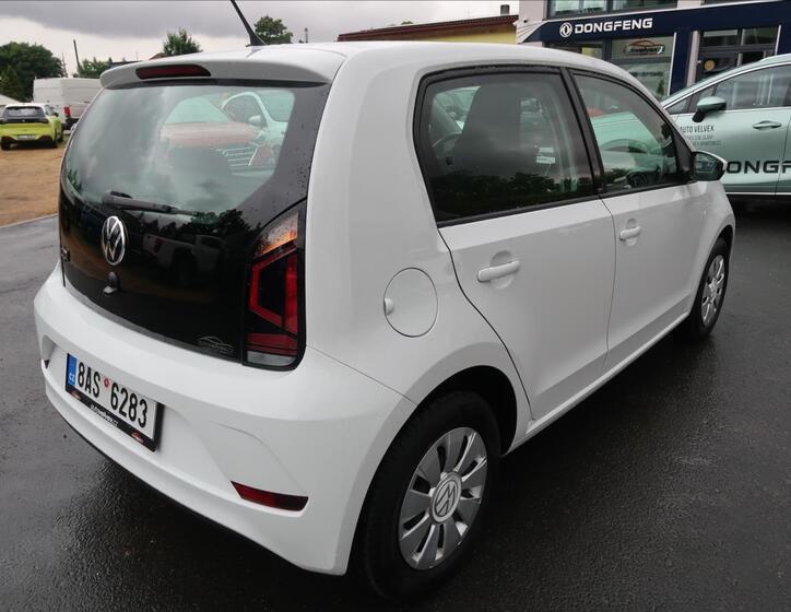 Volkswagen up! 3