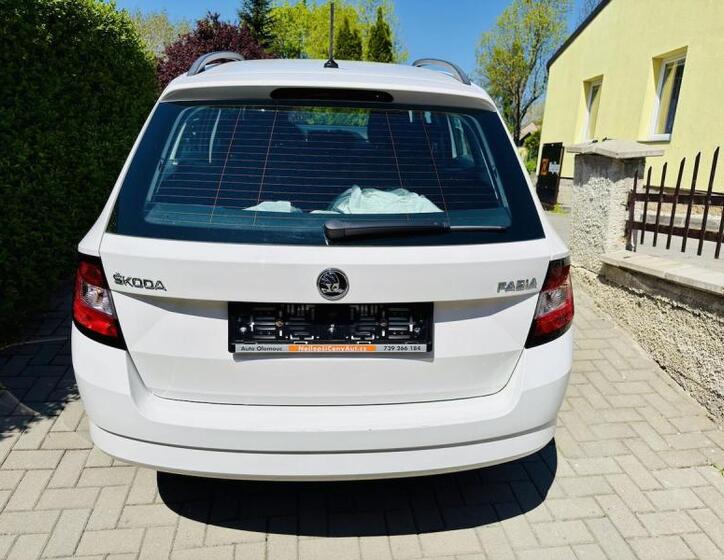Škoda Fabia 15