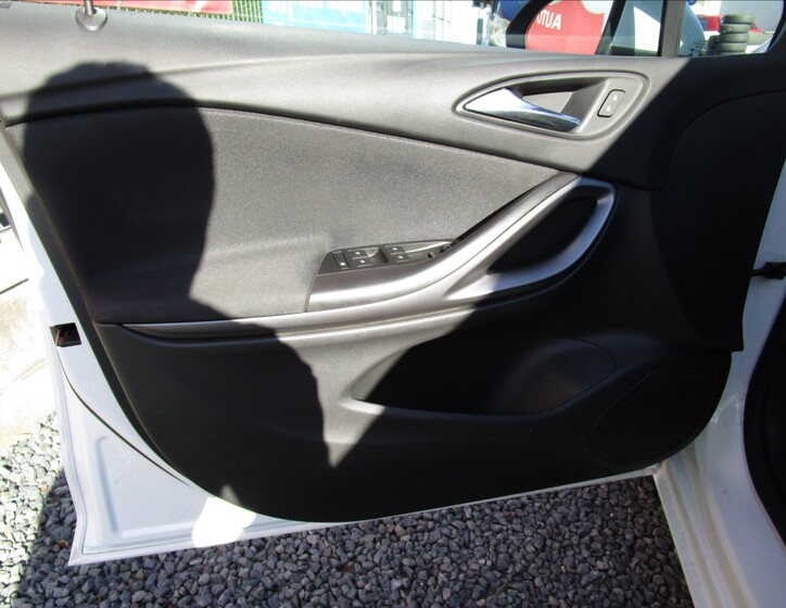 Opel Astra 15