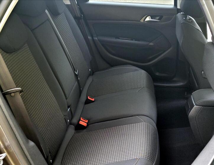 Peugeot 308 21