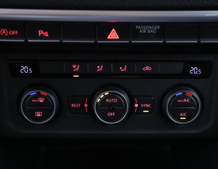 Volkswagen Amarok 23