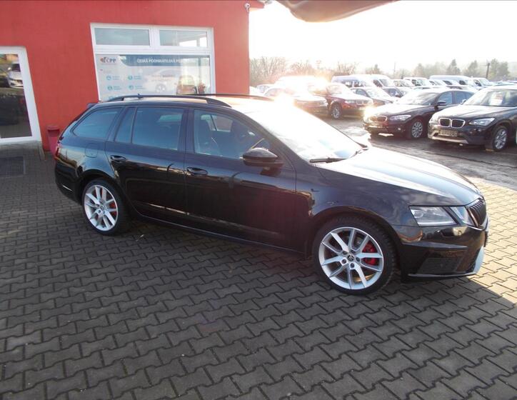 Škoda Octavia 8