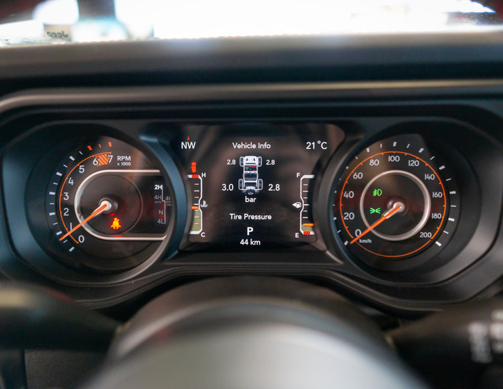 Jeep Wrangler 24