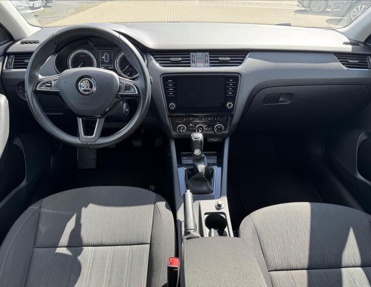 Škoda Octavia 13