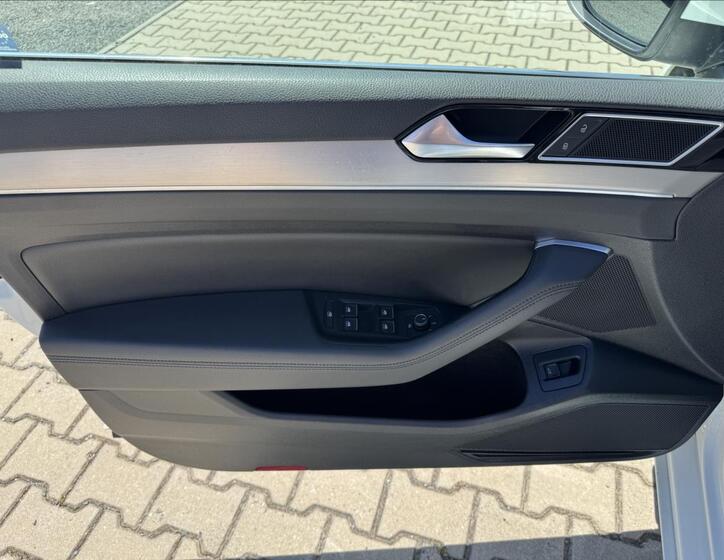 Volkswagen Passat 22