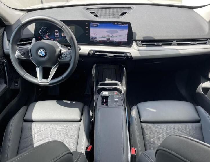 BMW X1 16