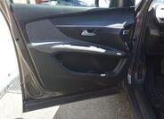 Peugeot 3008 9