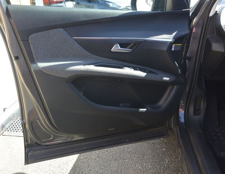 Peugeot 3008 9
