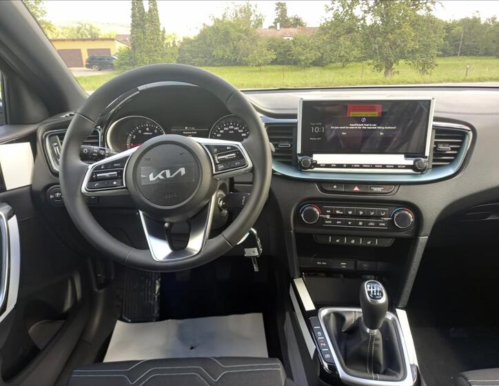 KIA Ceed 5