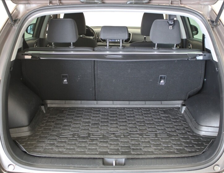 KIA Sportage 23