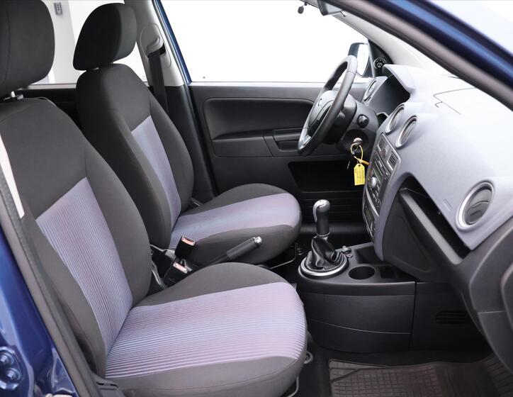 Ford Fusion 13