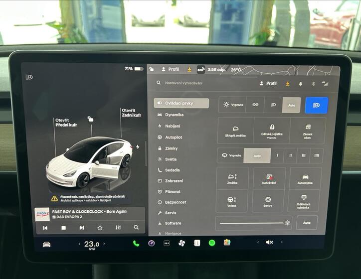 Tesla Model 3 14