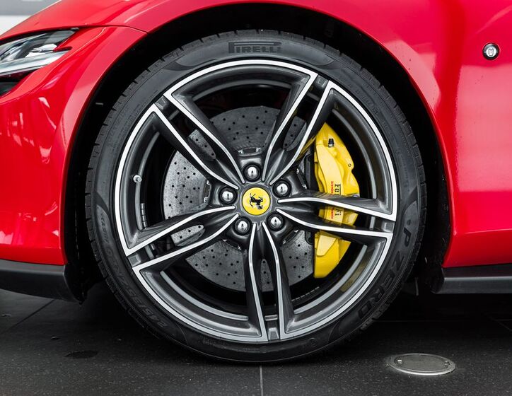 Ferrari Roma 19
