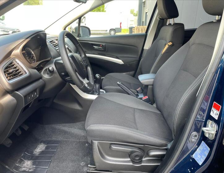 Suzuki SX4 S-Cross 11