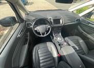 Ford Galaxy 11