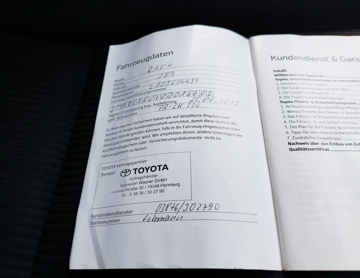 Toyota RAV4 32