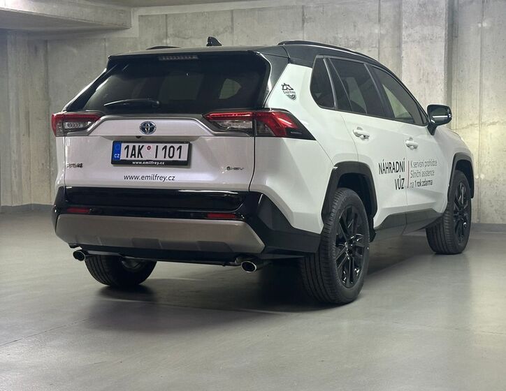 Toyota RAV4 5