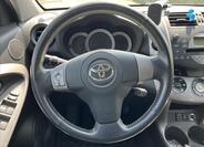 Toyota RAV4 15