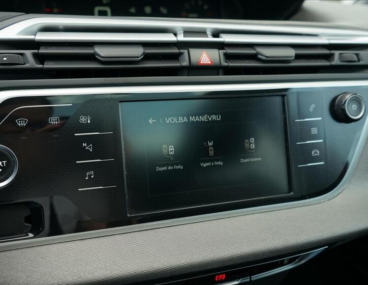 Citroën Grand C4 SpaceTourer 21