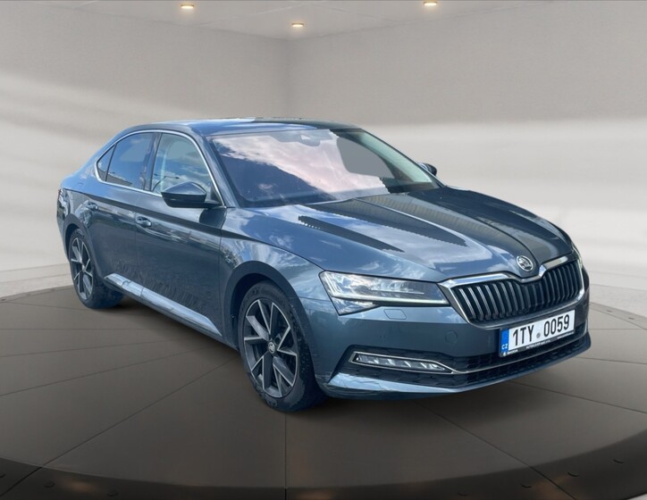 Škoda Superb 1