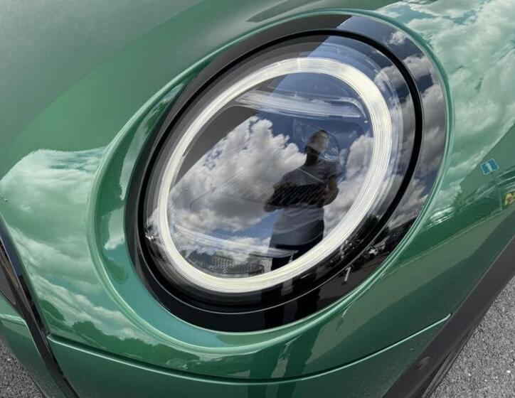 Mini Cooper 16