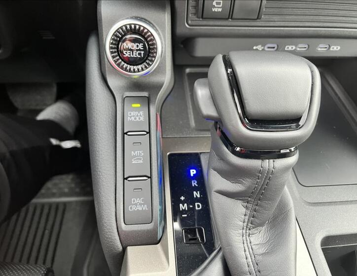 Toyota Land Cruiser 30