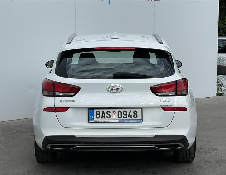 Hyundai i30 23