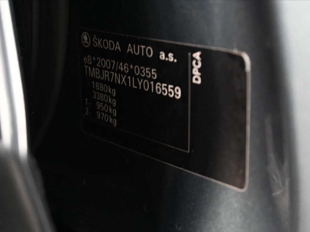Škoda Octavia 8