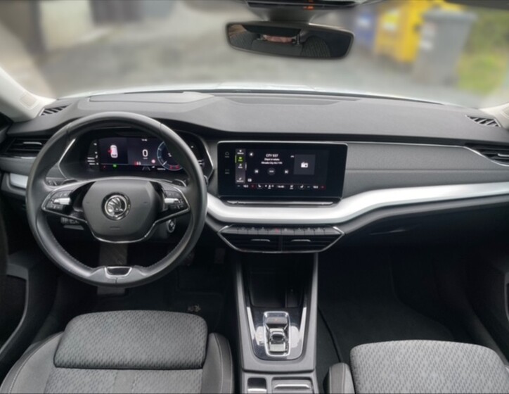 Škoda Octavia 9