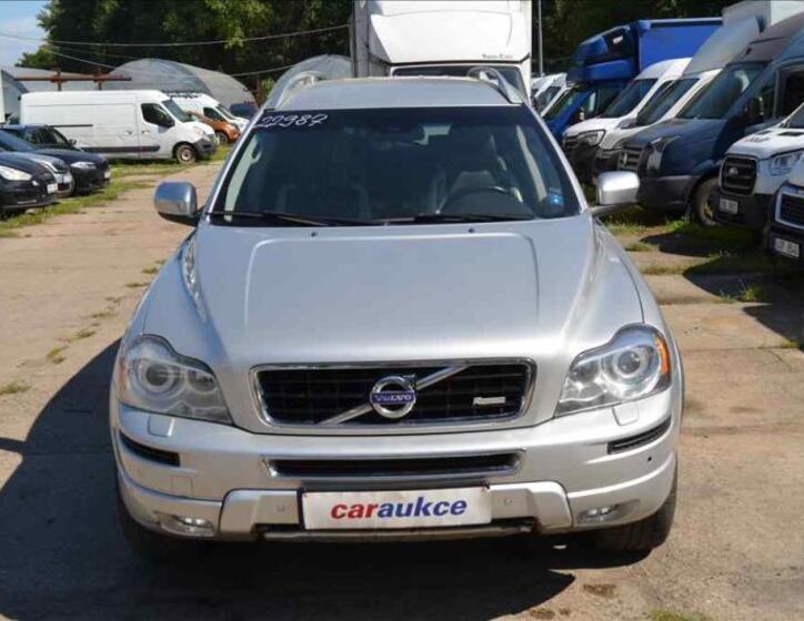 Volvo XC90 2