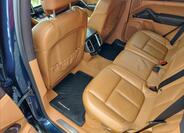 Porsche Cayenne 17