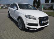 Audi Q7 6