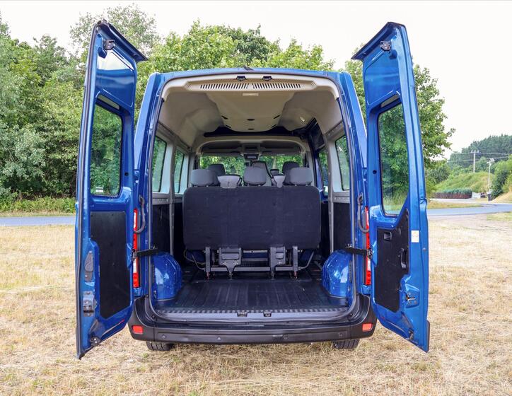 Renault Master 9