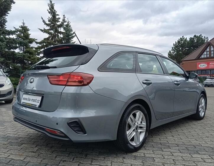KIA Ceed 11