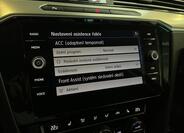 Volkswagen Passat 9