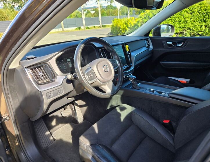 Volvo XC60 10