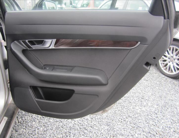 Audi A6 25