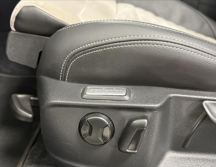 Volkswagen Passat 35