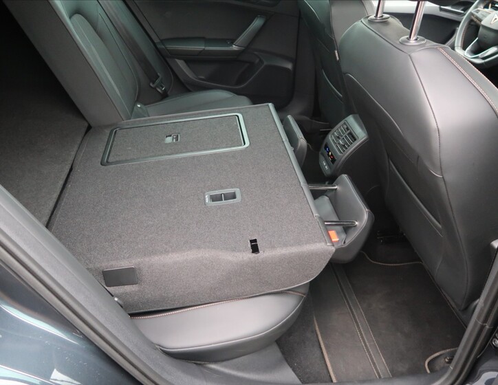 Cupra Formentor 15