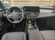 Lexus ES 300h 5