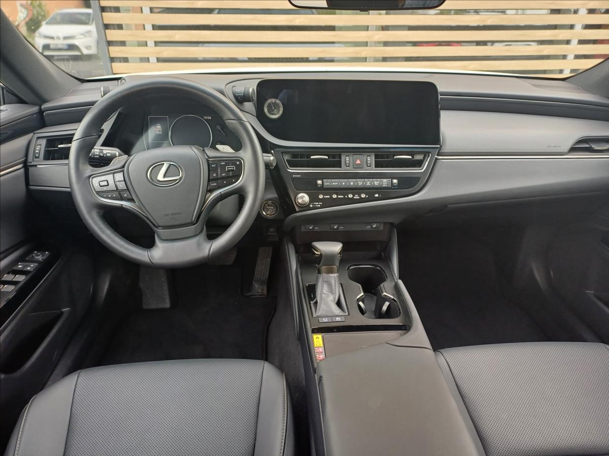 Lexus ES 300h