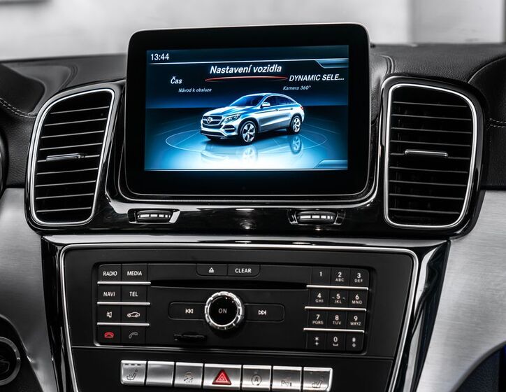 Mercedes-Benz GLE 15