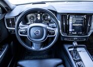 Volvo V90 12