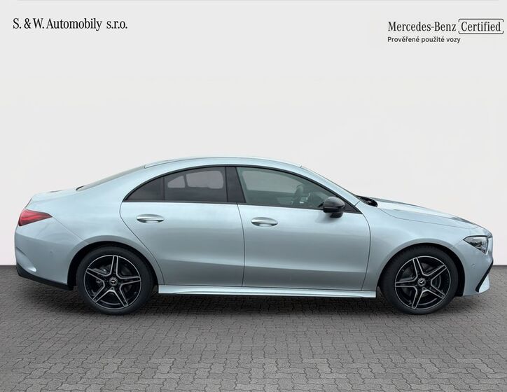 Mercedes-Benz CLA 5