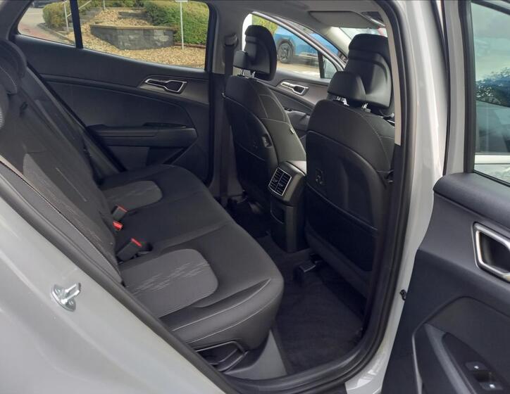 KIA Sportage 12